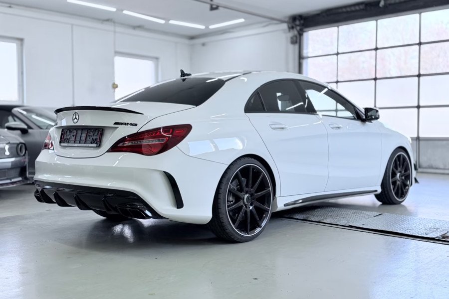 Mercedes-Benz CLA 
